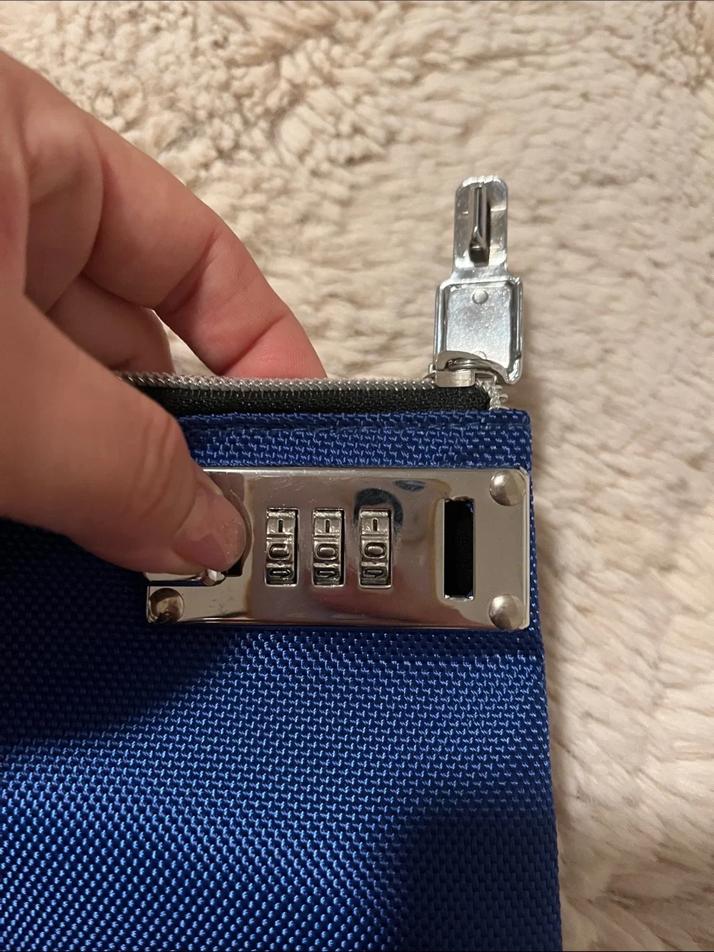 Vaultz brand new